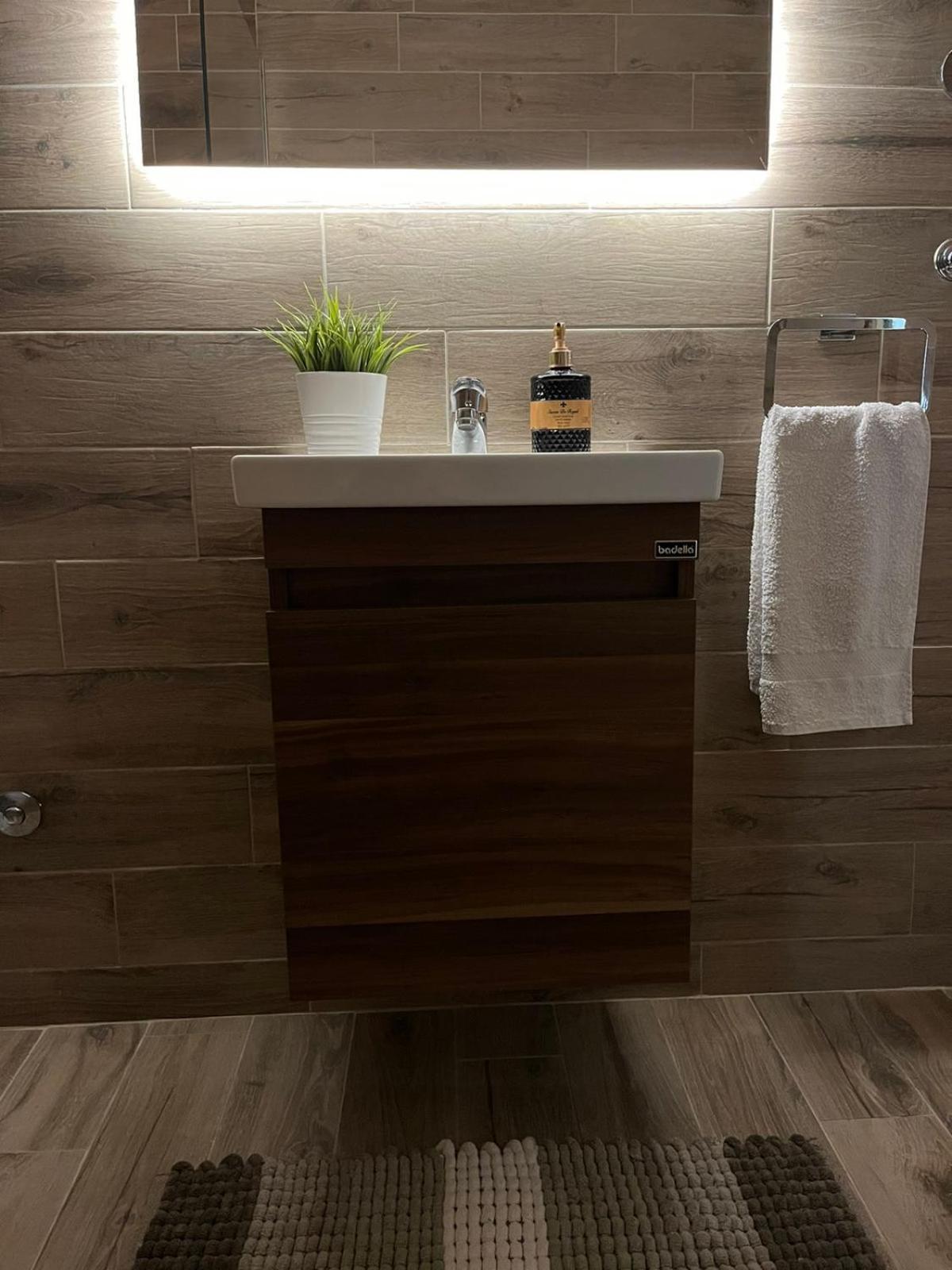 Apartmani Tesla Soko Banja Δωμάτιο φωτογραφία